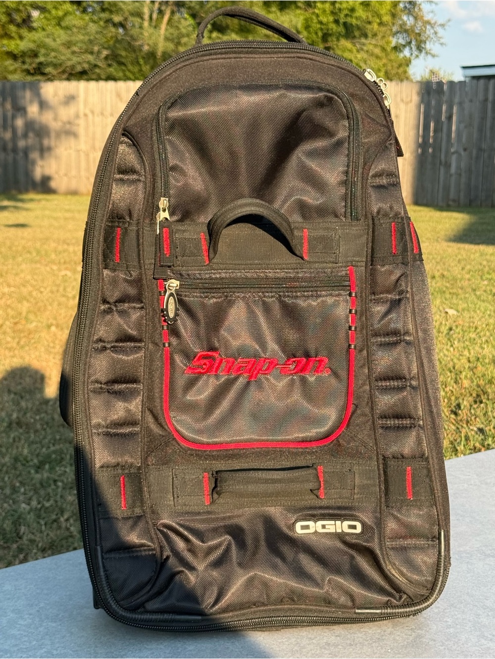 Snap-on OGIO Rolling Tool Bag Wheeled Travel Backpack Black Red Y2K Rare